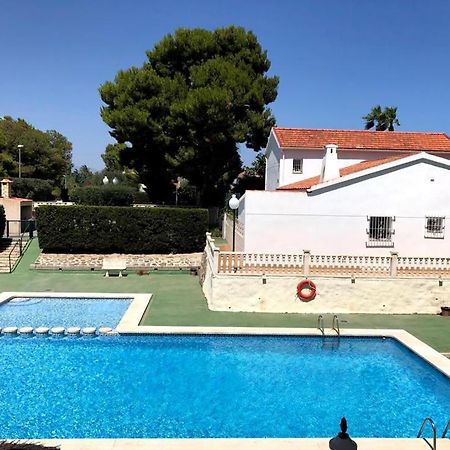 Apartamento Con Piscina Y Parking El Campello Eksteriør billede