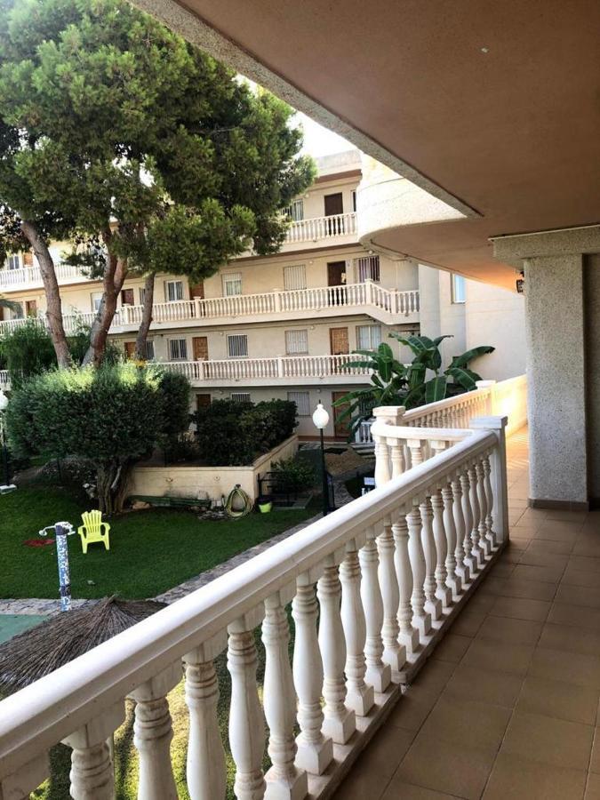 Apartamento Con Piscina Y Parking El Campello Eksteriør billede